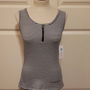 Stitch Fix | Pink Clover Katlyn Zipper Detail Knit Tank Top Womens Off White Siz